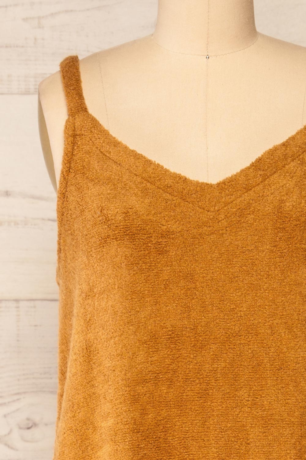 Set Diez Brown Textured Dress & Cardigan | La petite garçonne front close-up