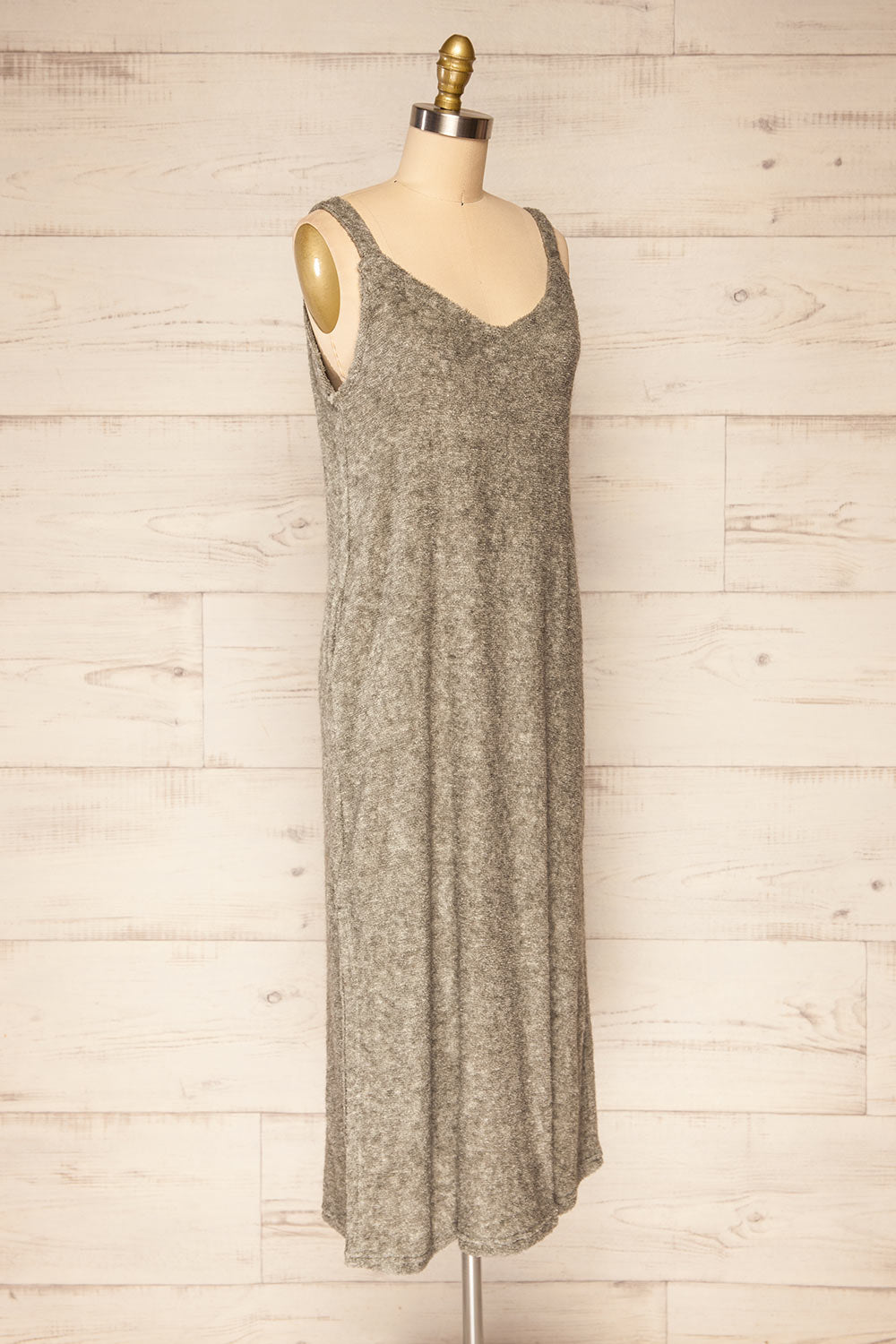 Set Diez Grey Textured Dress & Cardigan | La petite garçonne side view 