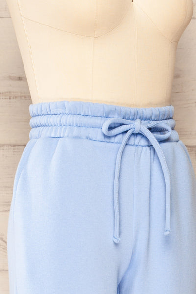 Set Luqa Blue Sweater & Joggers | La petite garçonne pants side close up
