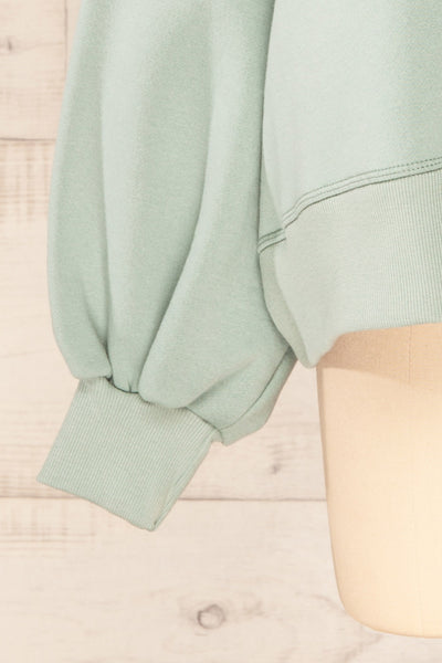Set Luqa Green Sweater & Joggers | La petite garçonne sleeve