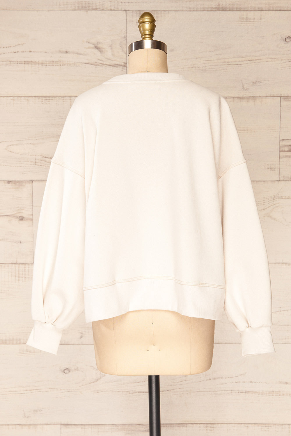 Set Luqa Ivory Sweater & Joggers Set | La petite garçonne top back view 