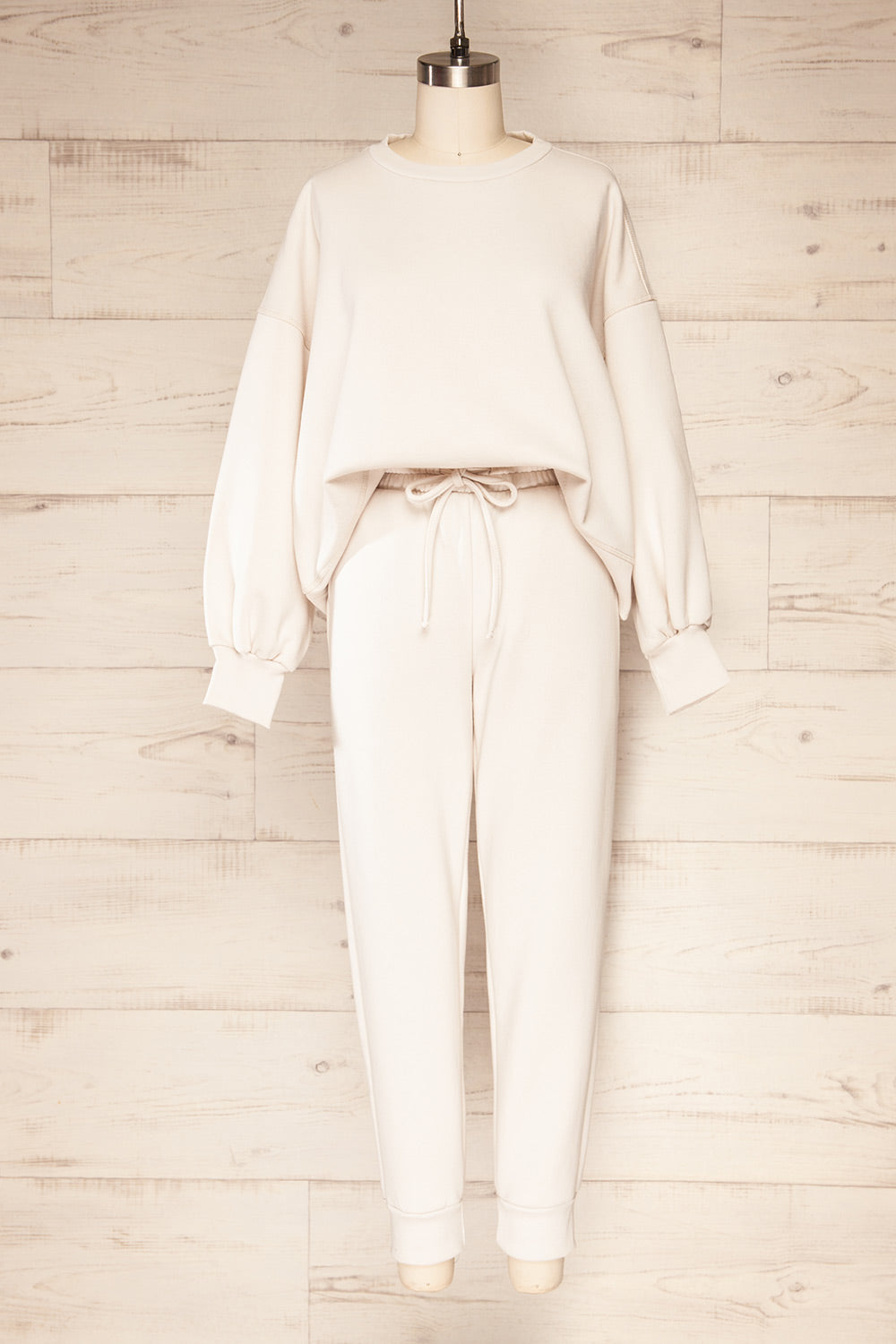 Set Luqa Ivory Sweater & Joggers Set | La petite garçonne set