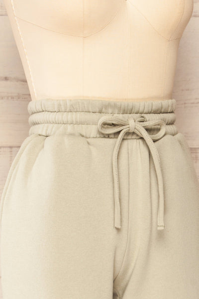 Set Luqa Mint Sweater & Joggers Set | La petite garçonne side close-up