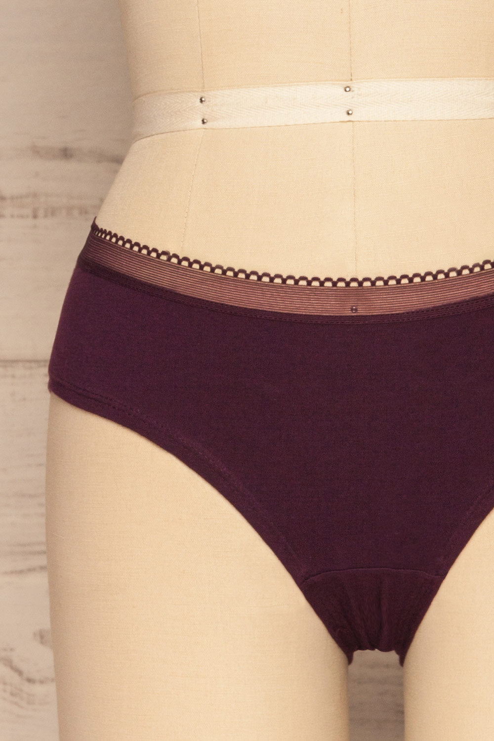 Set Agryz Set of 3 Panties | La petite garçonne red close up