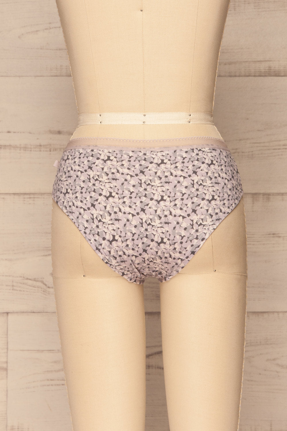 Set Agryz Set of 3 Panties | La petite garçonne flower back view