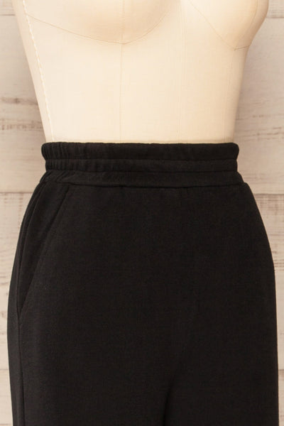 Set Flauro Black Crop Top & Pants | La petite garçonne side close-up