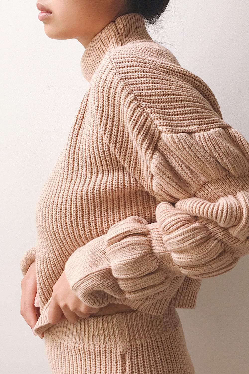 Set Altrocanto Beige Sweater & Skirt | La petite garçonne  side model