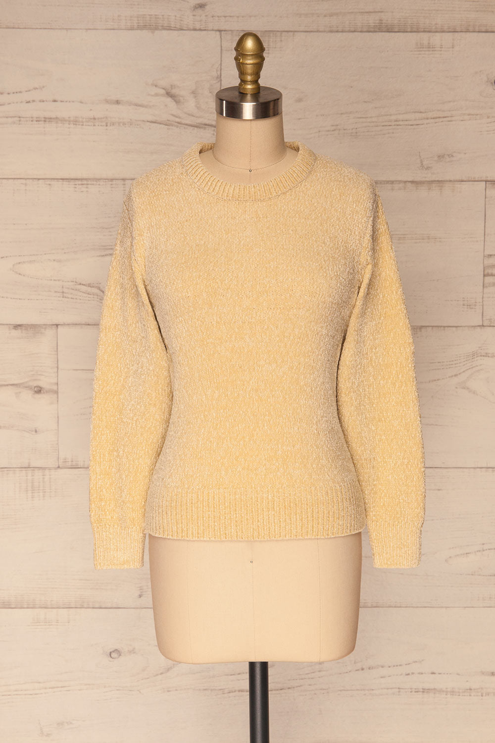 Talsi Beige Velvet Knit Sweater | La petite garçonne front view 