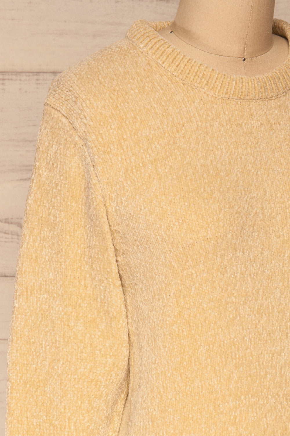 Talsi Beige Velvet Knit Sweater | La petite garçonne side close-up