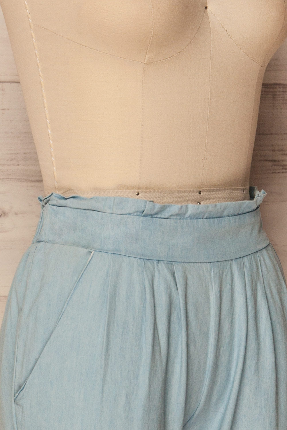 Tarnovo Light Blue Ruffled Waist Pants | La Petite Garçonne