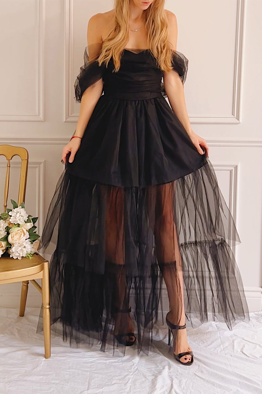 La Mousse Noir' Black Corset Draped Tulle Dress: Elegantly