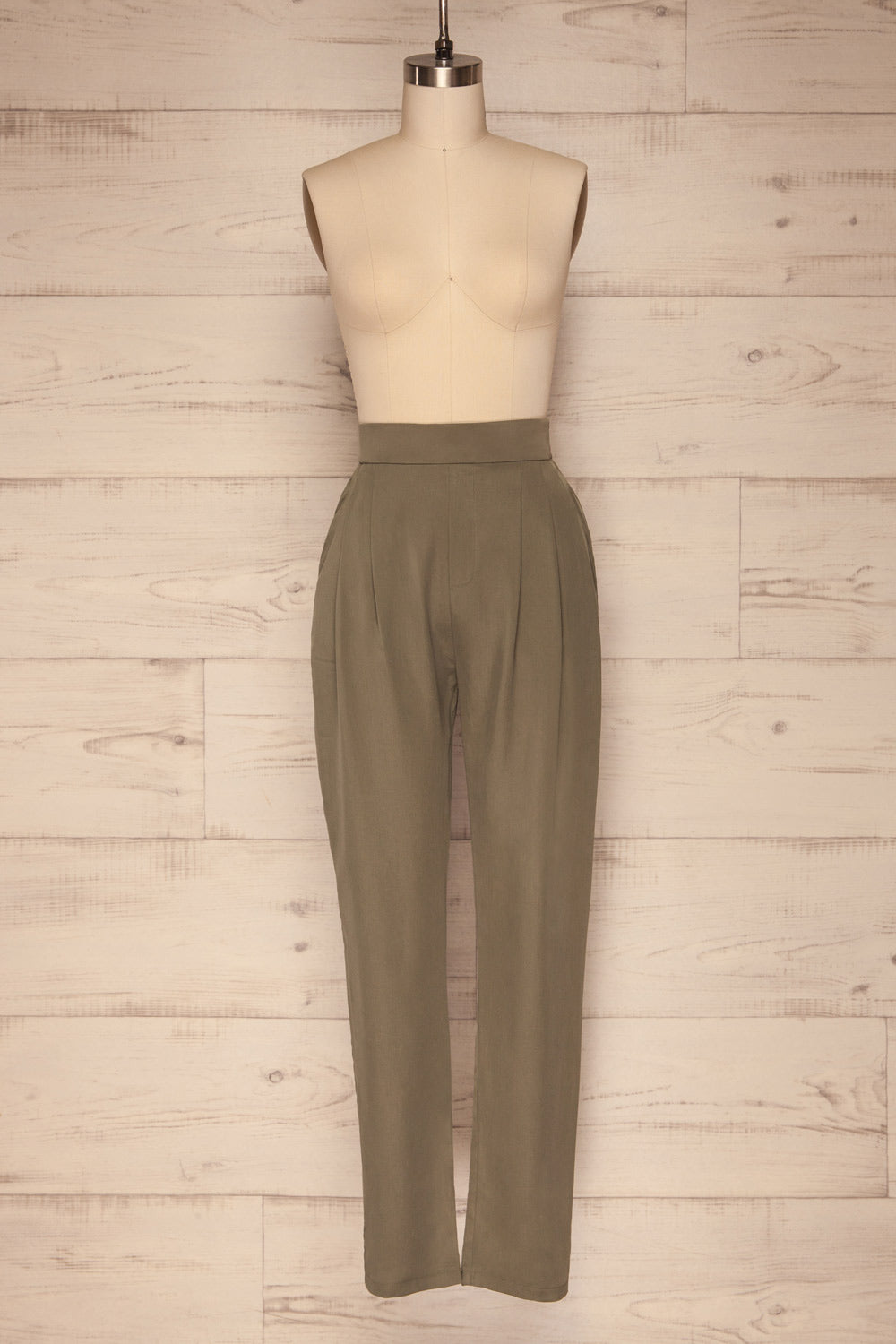 Tintigny Khaki Green Straight Leg Pants | La petite garçonne front close upTintigny Khaki Green Straight Leg Pants | La petite garçonne