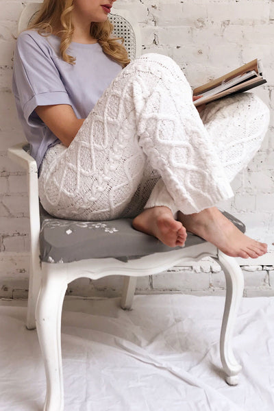 Canaan White Lounge Pants | Pantalon | La Petite Garçonne model close up