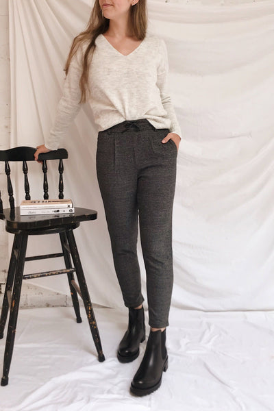 Mikstat Grey V-Neck Knit Sweater | La petite garçonne model look