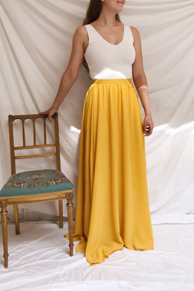 Salma White V-Neck Knitted Cami | La petite garçonne model look