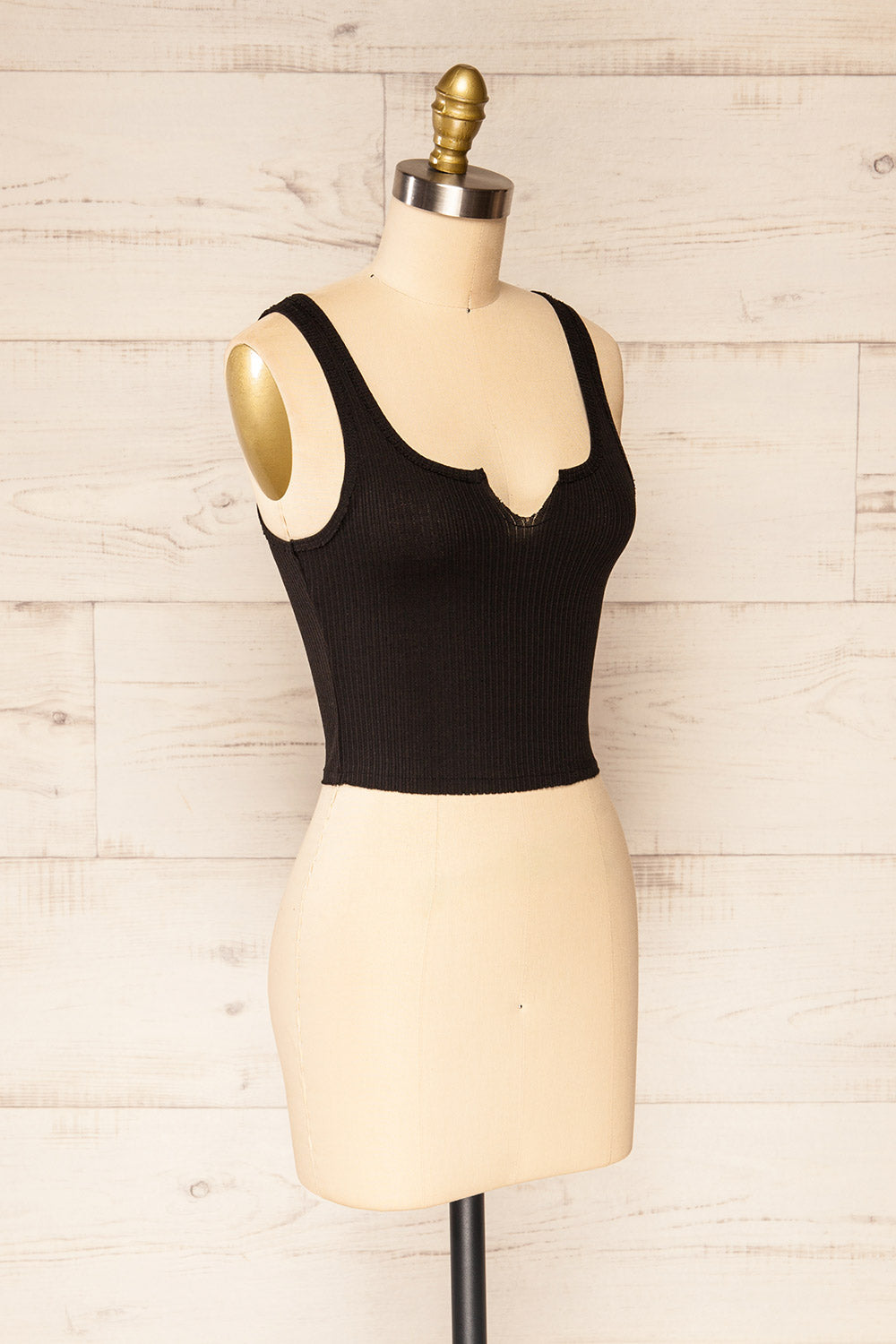 Tseri Black Cropped Large Straps Tank Top | La petite garçonne side view 