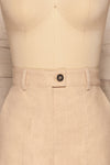Tuam Beige Linen Cuffed Shorts w/ Pockets | La petite garçonne front close up