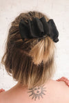 Ulmau Black Scrunchie Texture Hair Clip | La petite garçonne on model