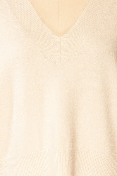 Uter Cream Sleeveless V-Neck Knitted Vest | La petite garçonne fabric