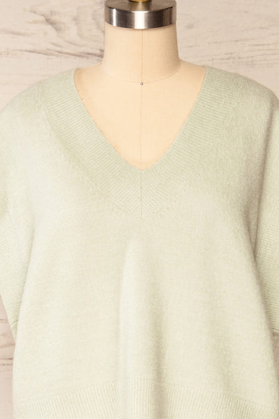 Uter Sage Green Sleeveless V-Neck Knitted Vest | La petite garçonne front close up