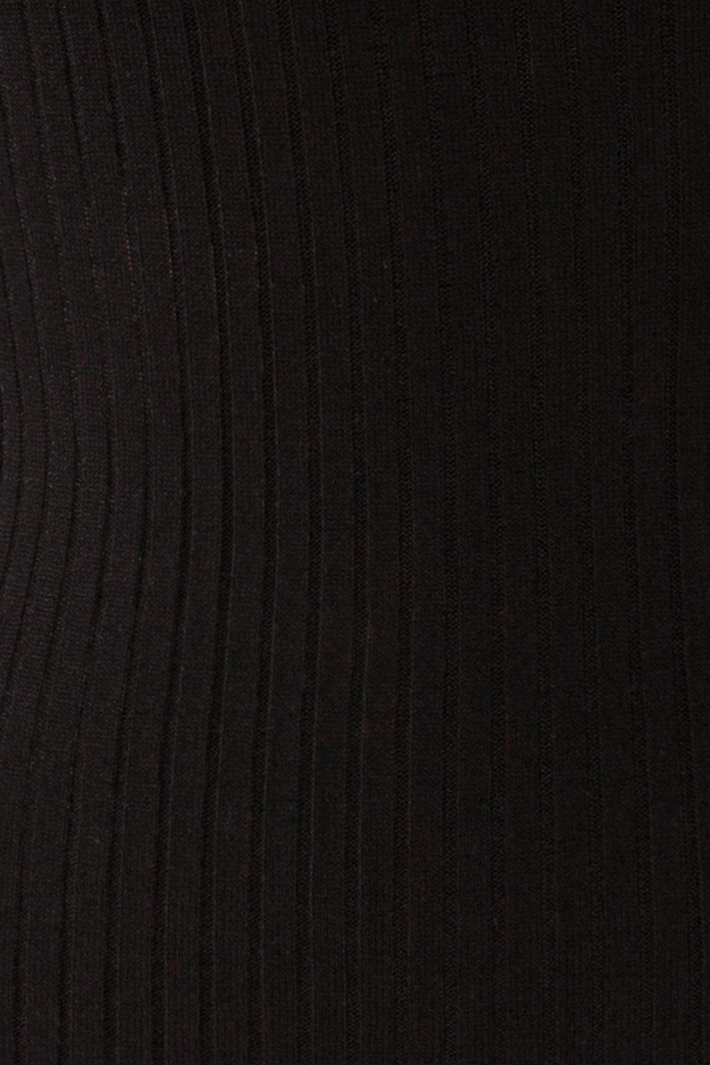 Vantaa Black Ribbed V-Neck Top | La petite garçonne fabric 