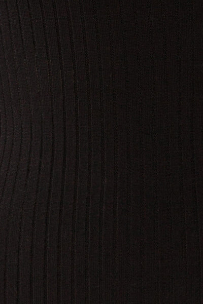 Vantaa Black Ribbed V-Neck Top | La petite garçonne fabric