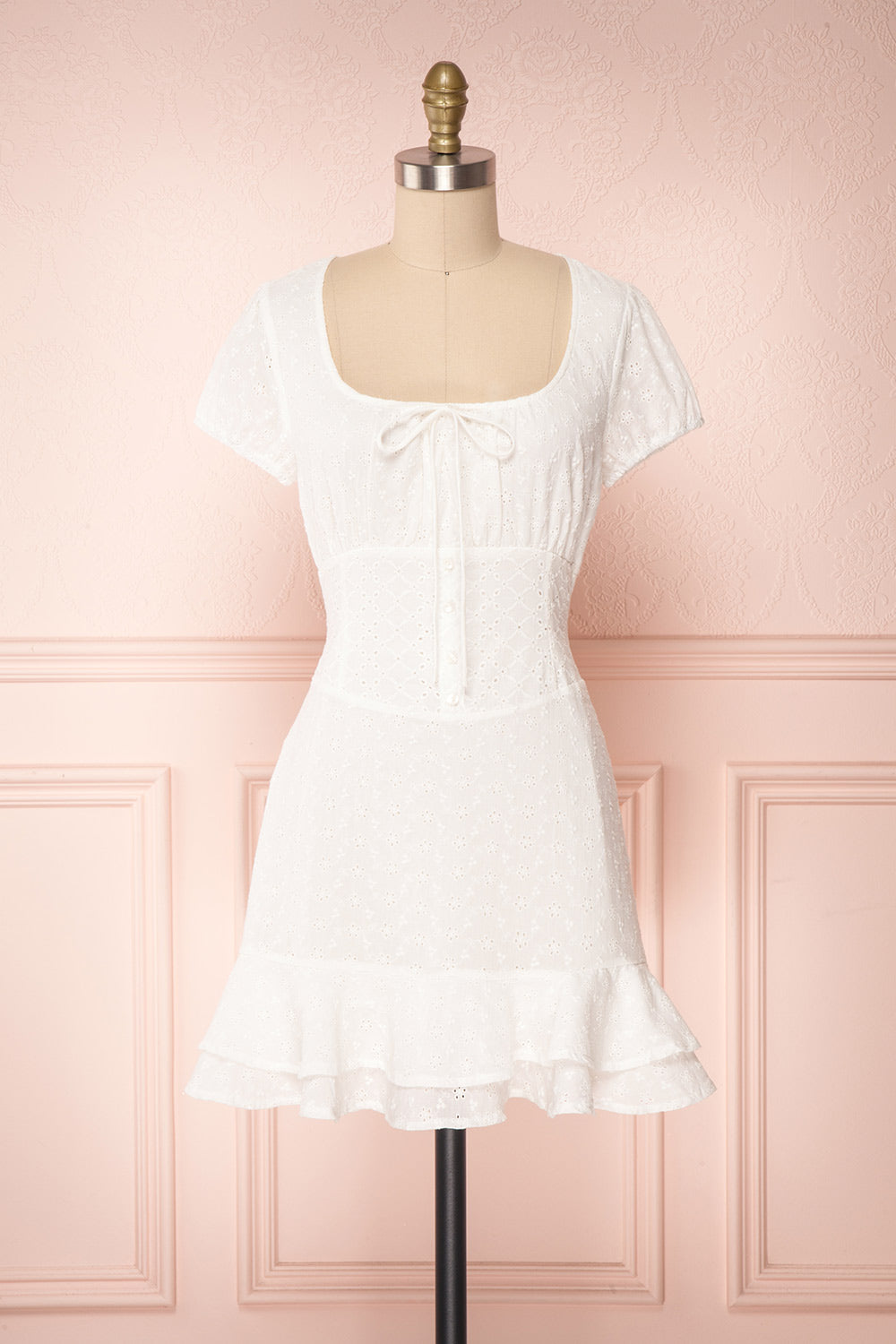 Venado Short & Fitted White Lace Dress | Boutique 1861