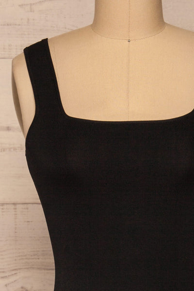 Verona Black Semi-Fitted Midi Dress | La petite garçonne front close-up
