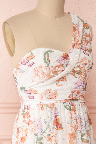 Vibrissa White Floral Lace Maxi Dress | Boutique 1861 side close-up