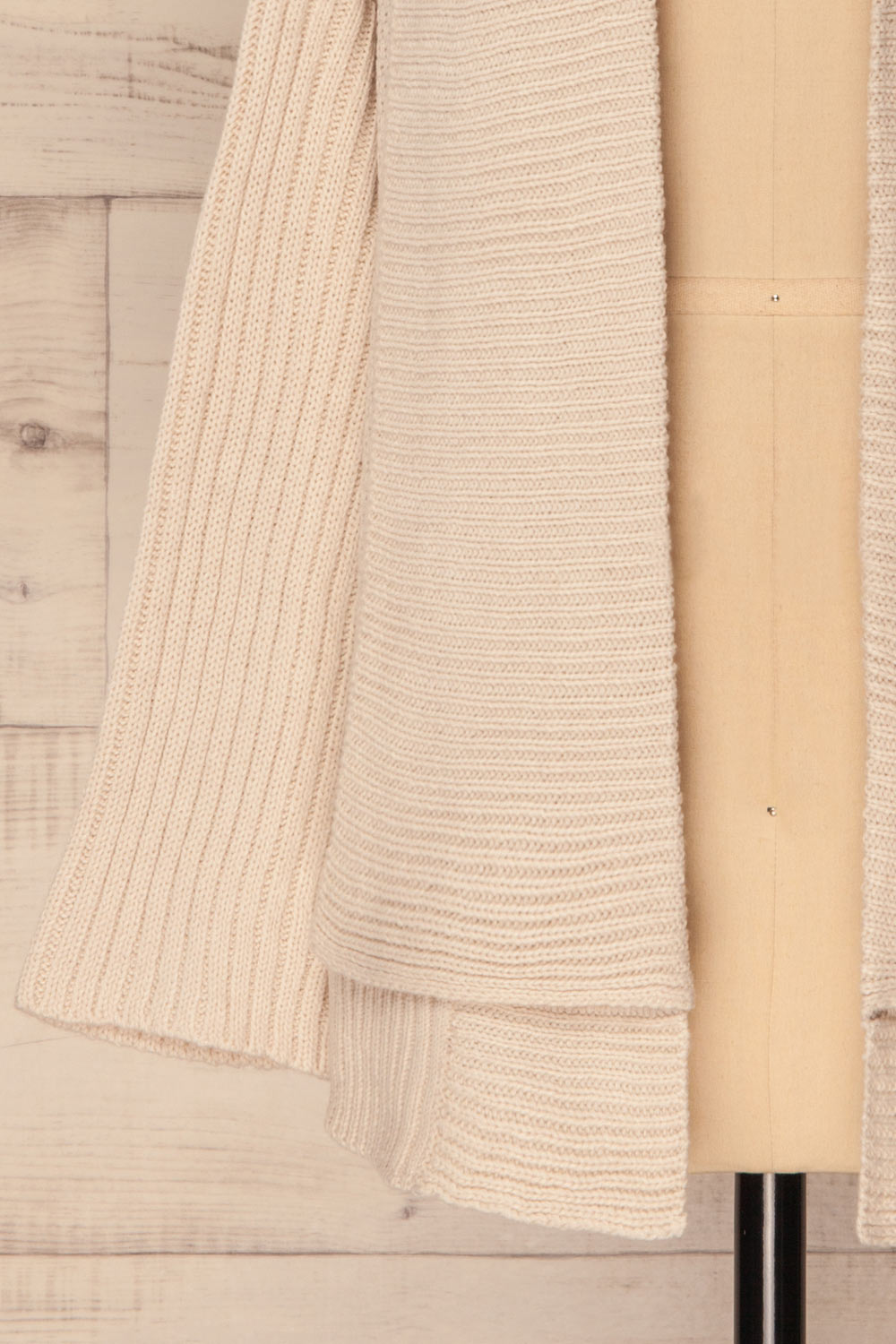 Wielki Beige Long Sleeved Knit Cardigan | La Petite Garçonne 7