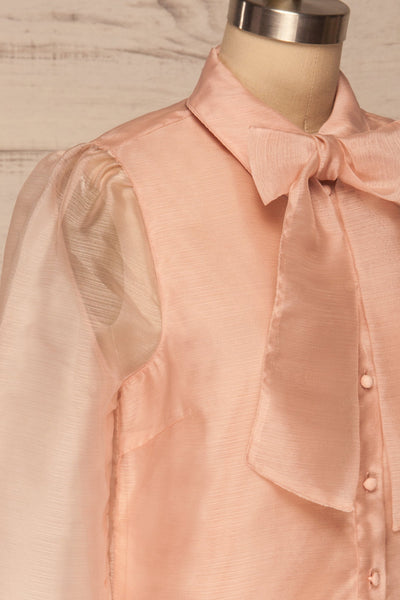 Xandra Rose Pink Tulle Shirt w/ Bow side close up | La petite garçonne