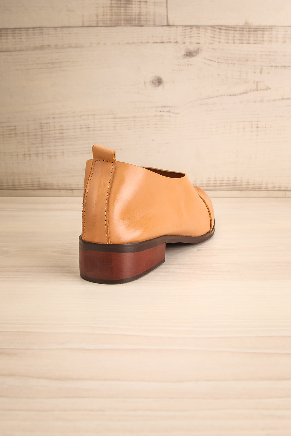 Abascanus Tan Brogue Shoes | Souliers | La Petite Garçonne back view