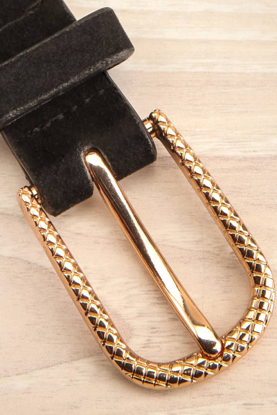 Abetir Black Faux Leather Belt w/ Gold Buckle | La petite garçonne flat close-up