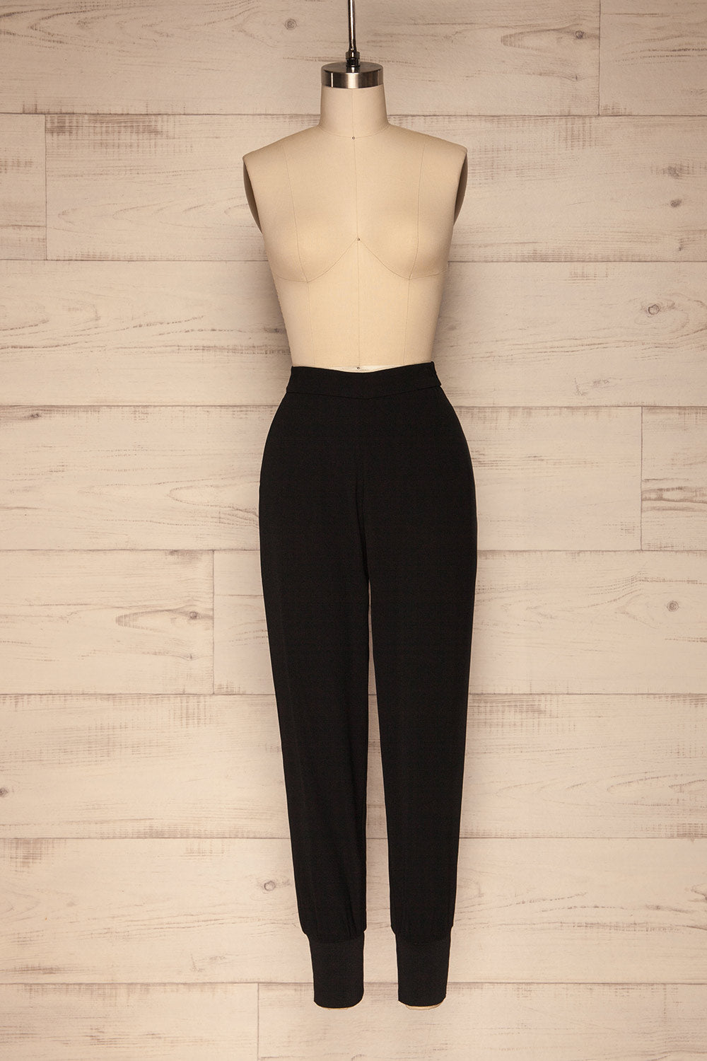 Ablancourt Noir Tapered Pants | Pantalon | La Petite Garçonne front view 