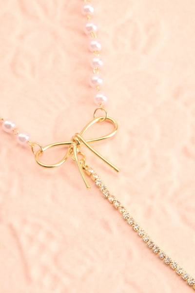 Abolla Pearl Choker Necklace | Collier à Perles | Boutique 1861 flat close-up