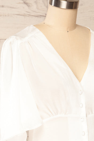 Abru White 3/4 Sleeve Cropped Blouse | La petite garçonne side close up