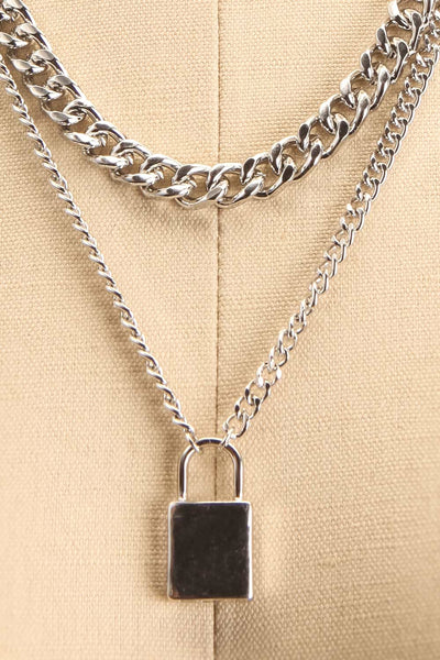Acarus Argent Silver Chain Necklace with Padlock close-up | La Petite Garçonne