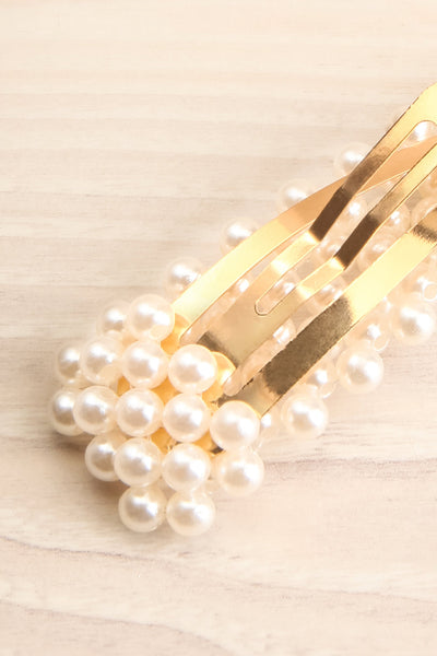 Acridium Set of Golden Pearl Studded Barrettes | La Petite Garçonne 5