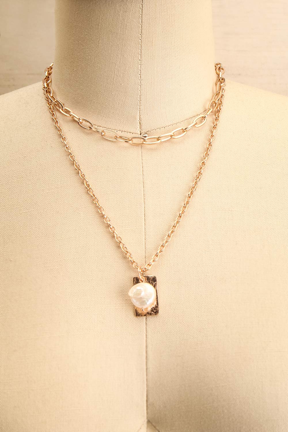 Acrius Gold Layered Chain Necklace w Pendants | La Petite Garçonne 1