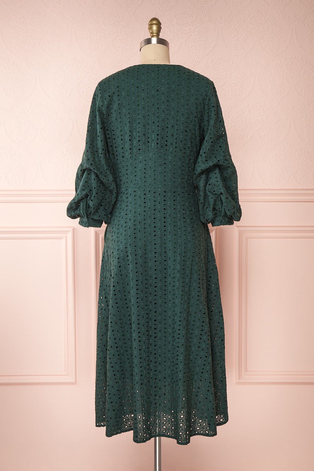 Adalynn Vert Lace Midi A-Line Dress | Robe back view | Boutique 1861