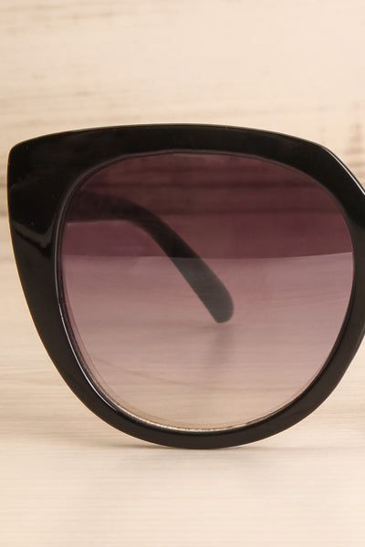 Aglais Noir Black Butterfly Sunglasses | La Petite Garçonne 5