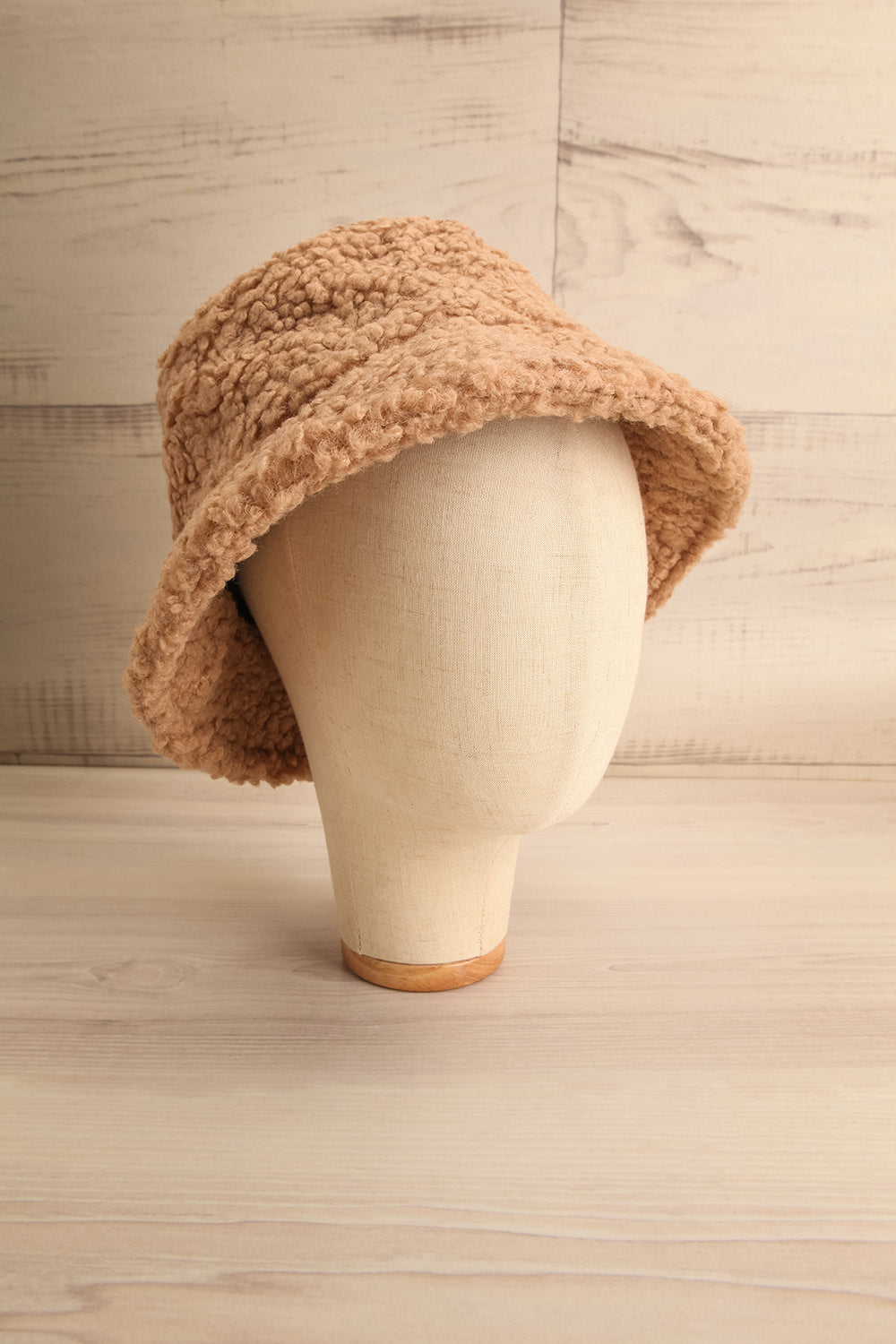 Ailanthus Adjustable Fuzzy Bucket Hat | La petite garçonne