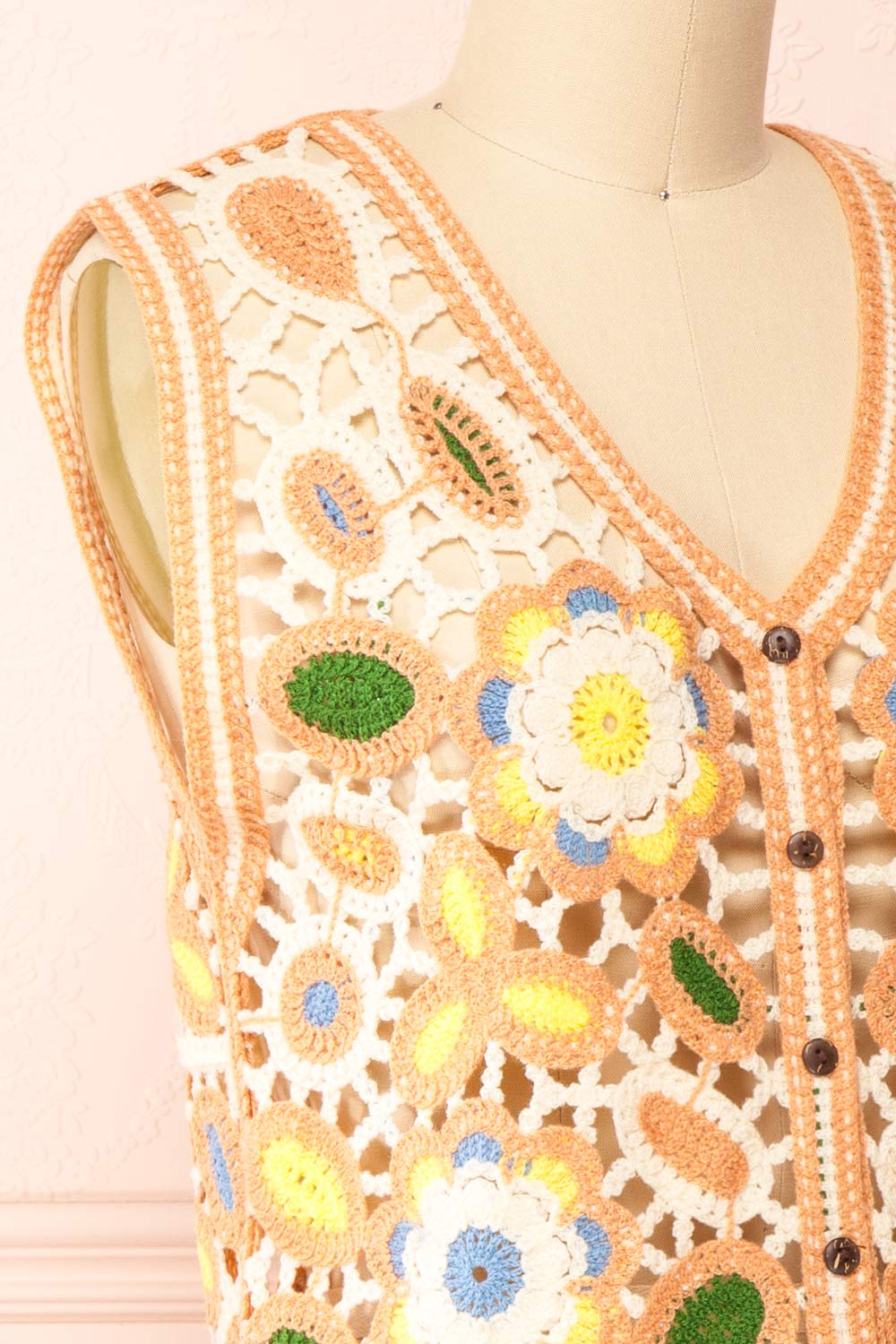 Ailbe | V-neck Crochet Vest