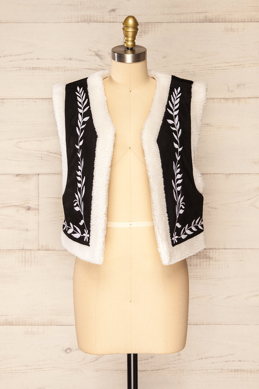 Alicante Black and White Embroidered Sherpa Vest | La petite garçonne front view