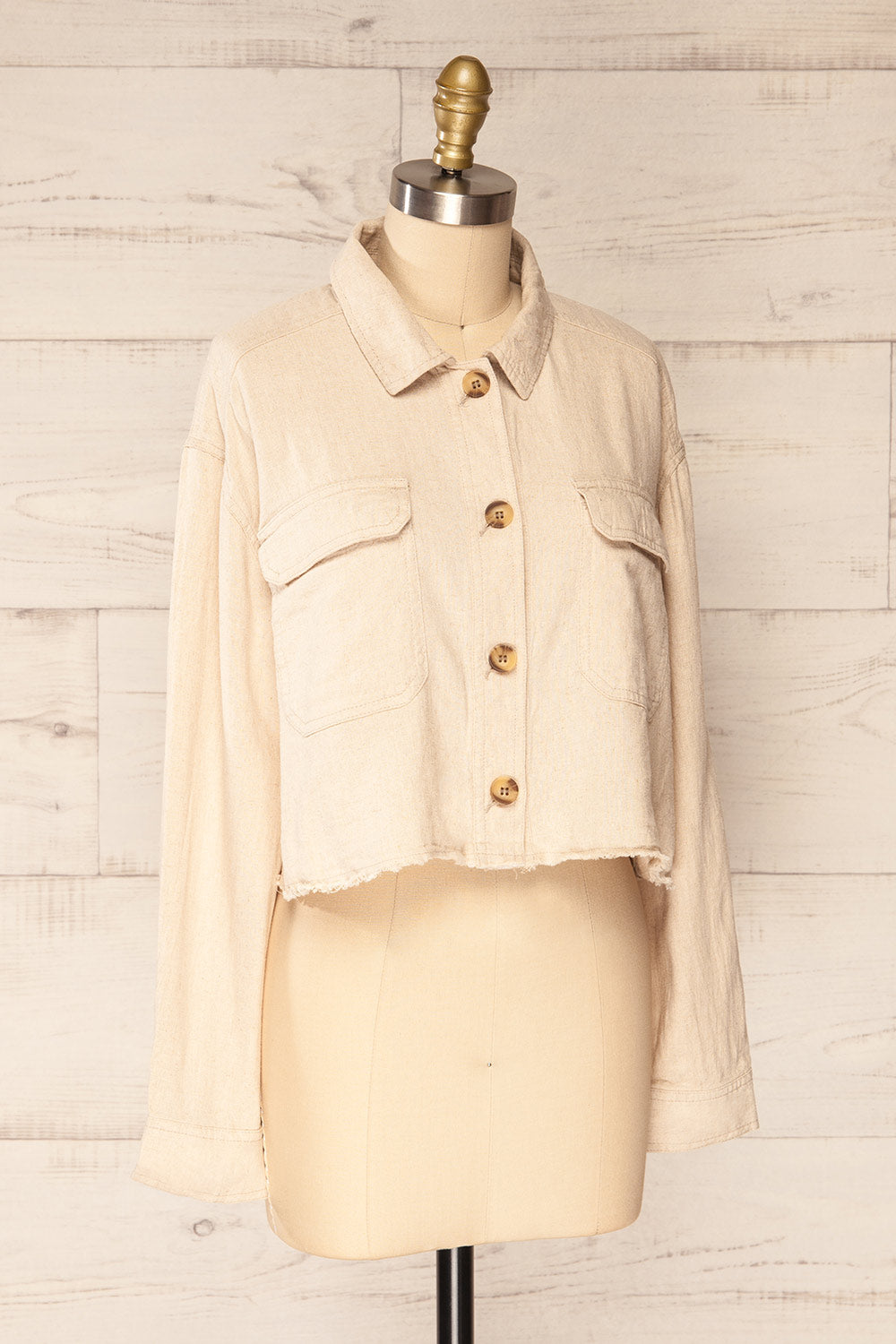 Alkala Cropped Linen Jacket | La petite garçonne side view