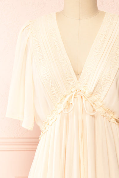 Allura Blush V-Neck Midi Dress | Boutique 1861 front close-up