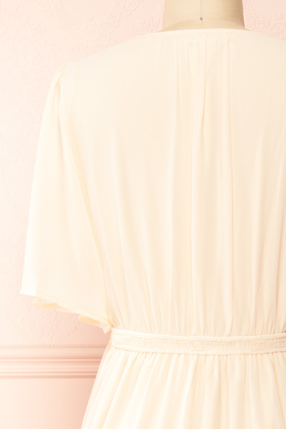 Allura Blush V-Neck Midi Dress | Boutique 1861 back close-up