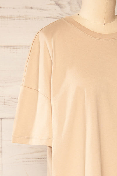 Alta Sand Oversized Cotton T-Shirt | La petite garçonne side close up