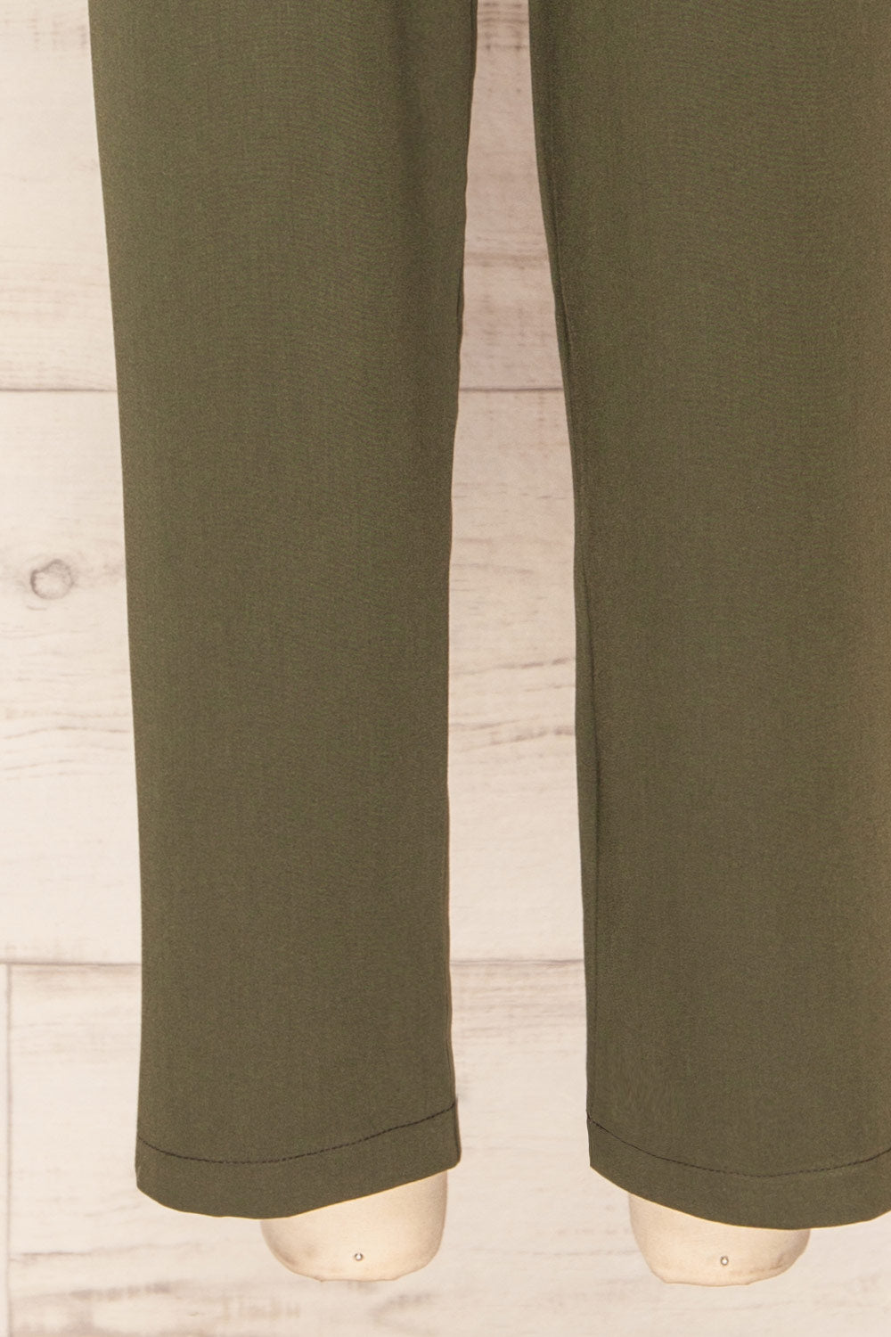 Ammy Olive Pleated High-Waisted Pants | La petite garçonne legs