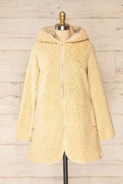 Amstelveen Beige Fleece Coat w/ Hood and Pockets | La petite garçonne  front view